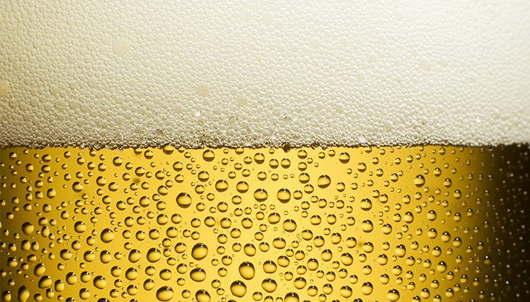 Água de esgoto é ideal para produção de cervejas, diz especialista dos Estados Unidos