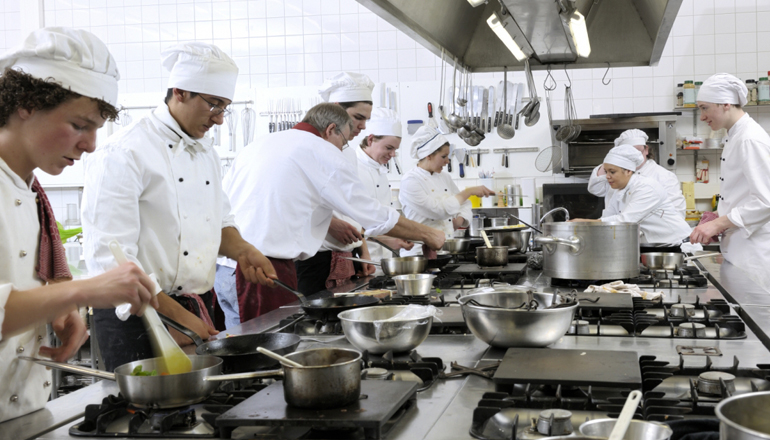 Chefs vão contar com cozinha industrial coletiva em São Paulo