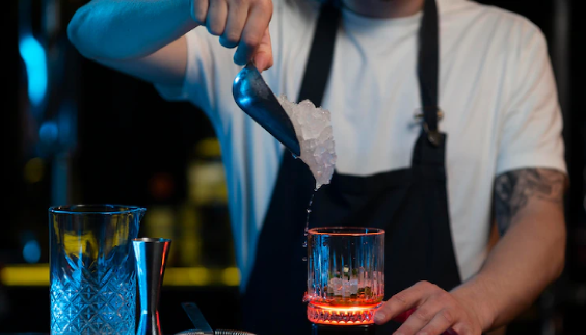 Diageo oferece cursos gratuitos para formação de bartenders