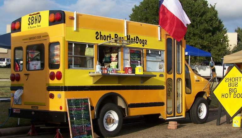 Empresários investem nos food trucks em BH, mas esbarram na legislação