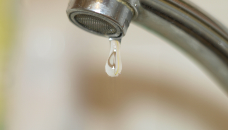 Sabesp vai cobrar sobretaxa de quem aumentar consumo de água a partir de janeiro
