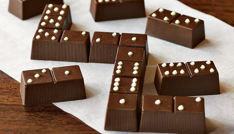 Mestres do chocolate disputam prêmio em Paris